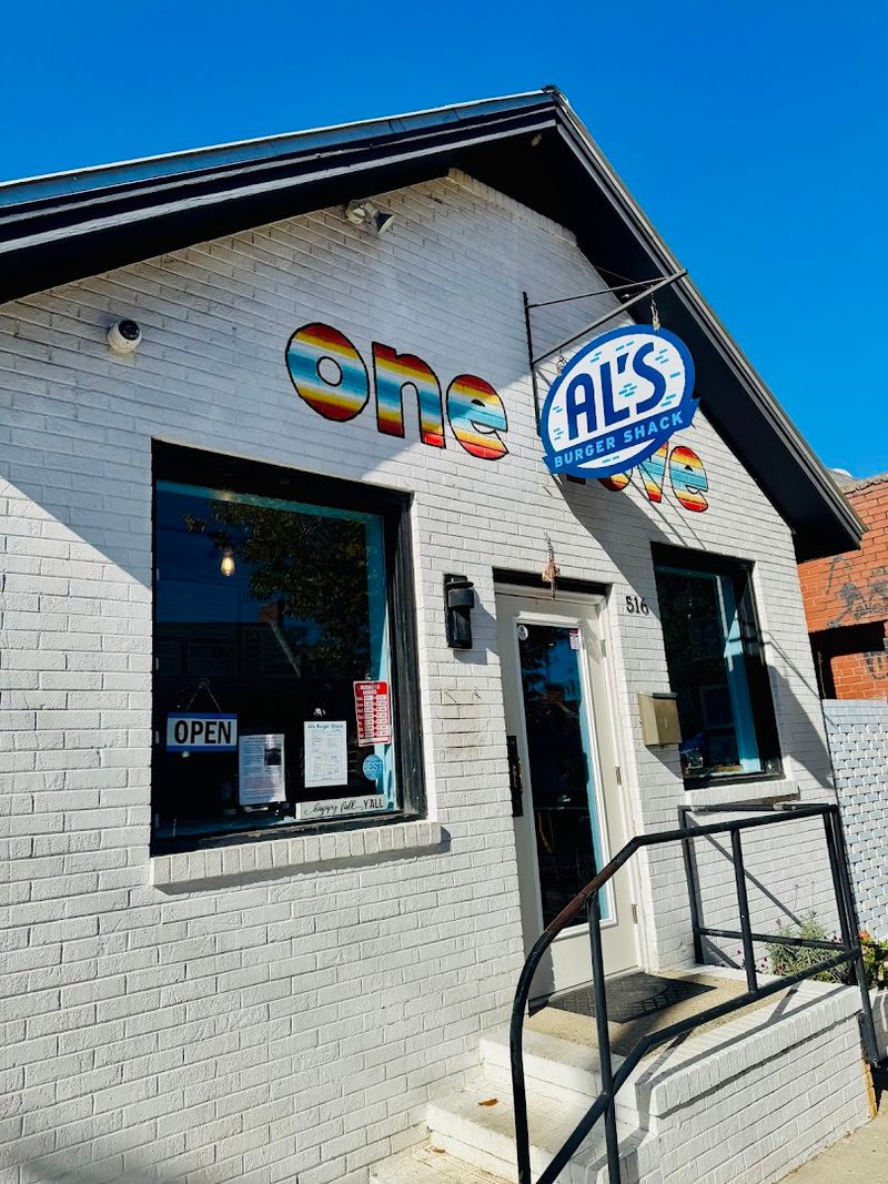 The North Carolina Burger Joints That Locals Choose Every Single Time Over The Big Chains - Decor Hint Al's Burger Shack - Chapel Hill, NC