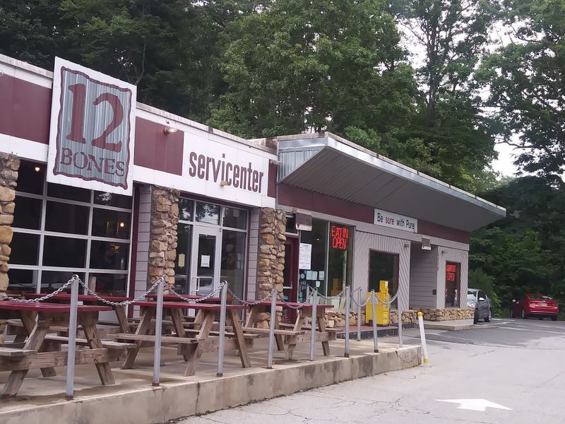 The North Carolina Mountain BBQ Spots Where Hickory Wood Still Does All The Talking - Decor Hint 12 Bones Smokehouse