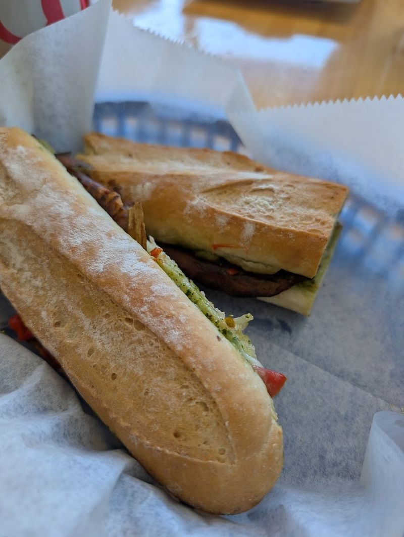 A Menu That Goes Well Beyond Croissants