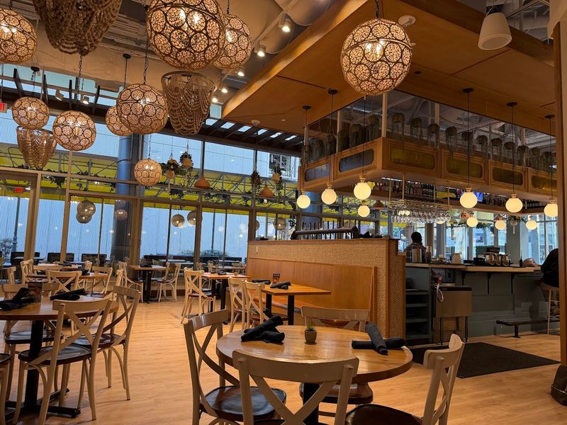 These 10 North Carolina Restaurants Turned Sunday Lunch Into The Best Meal Of The Week - Decor Hint Tupelo Honey Southern Kitchen & Bar