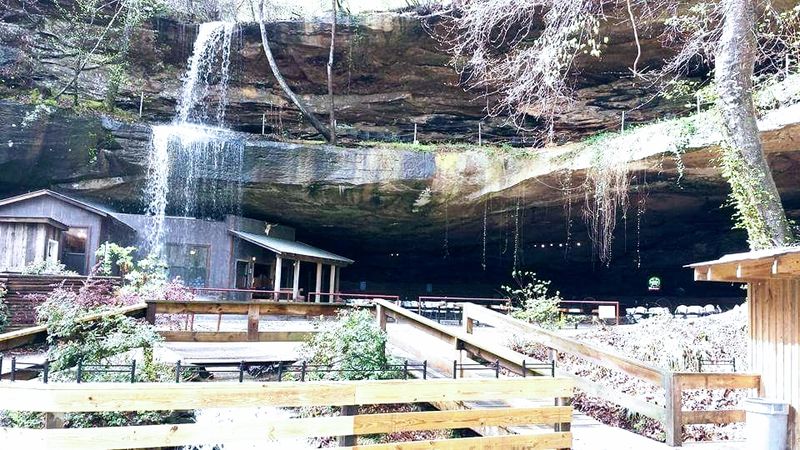 These Buildings In Alabama Look Completely Impossible And Yet Here They Are - Decor Hint Rattlesnake Saloon