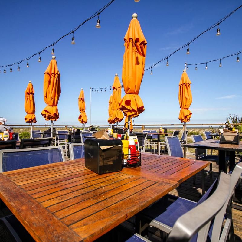 These Early Morning Bites At A Georgia Oceanfront Spot Are Worth The Drive - Decor Hint Oceanfront Dining With Atlantic Views