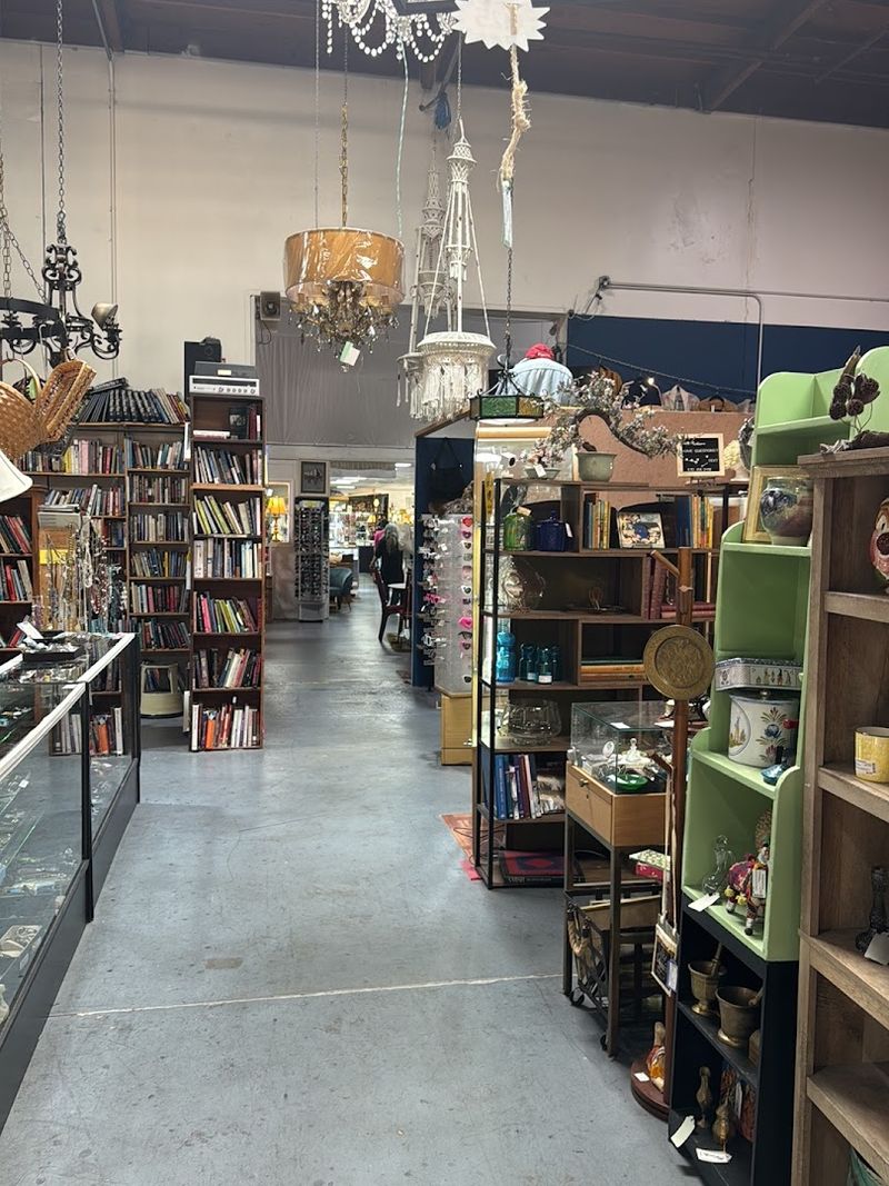 Nearly 40,000 Square Feet Of Shopping Space