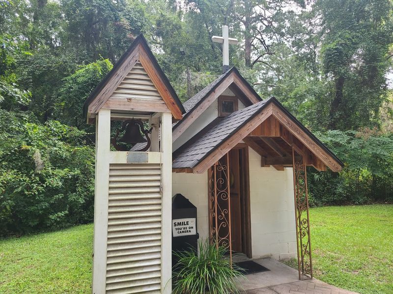 This Georgia Landmark Is Famous For Being The Smallest Church In America - Decor Hint A Grocer With a Grand Vision Built This Tiny Chapel