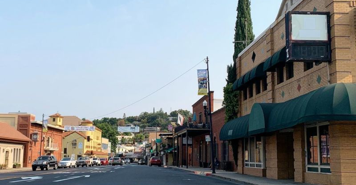 This Historic Small Town In California Is Perfect For Relaxing Weekend Getaways - Decor Hint