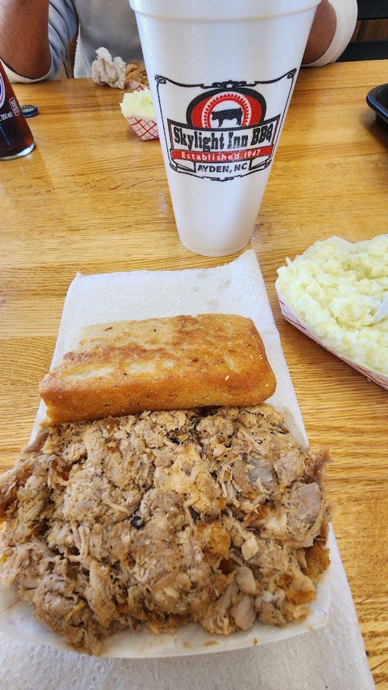 This North Carolina BBQ Sandwich Is Worth The Drive Every Time - Decor Hint The Whole-Hog Tradition Behind It
