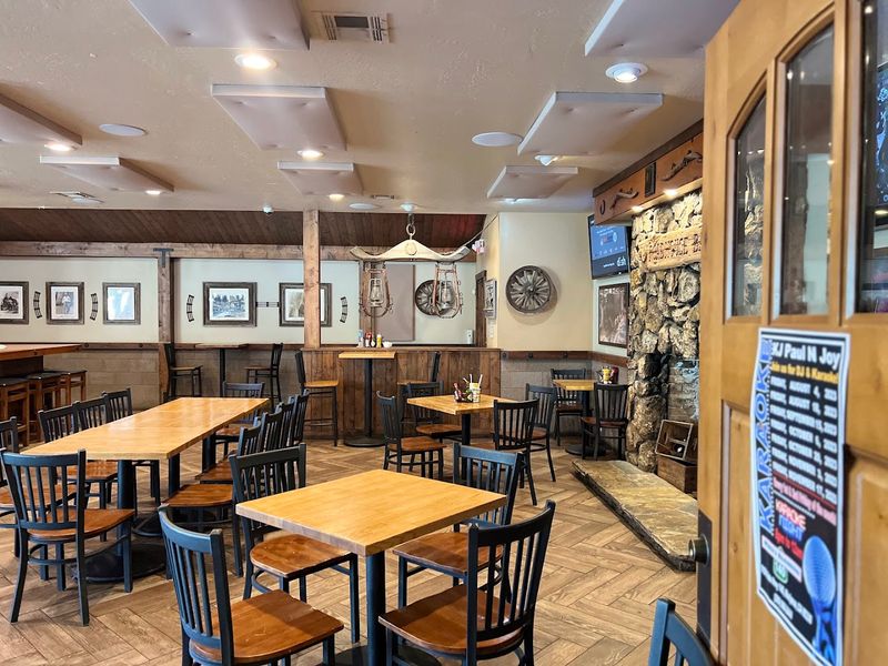 Miner's Roadhouse 140 – Mariposa