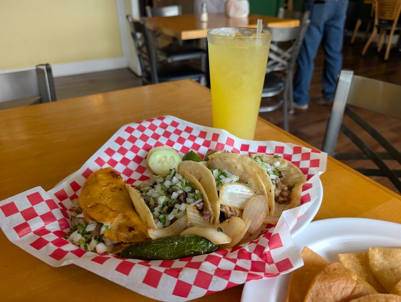 Tortilleria Y Taqueria Carolinas, Wilmington