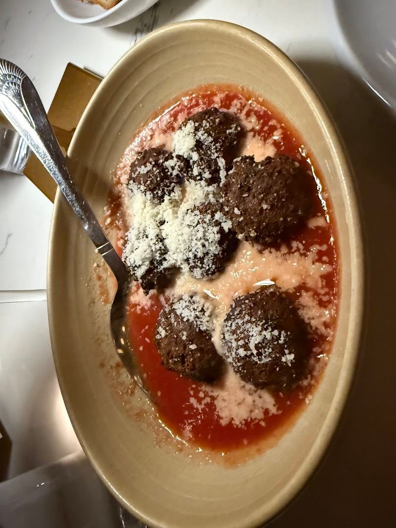 Nettie's, Tinton Falls