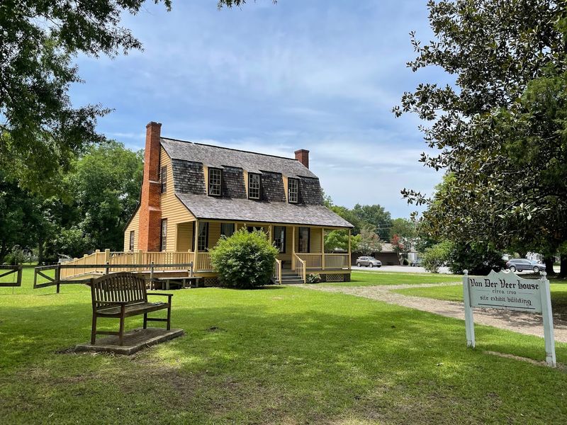 These North Carolina Small Towns Were Basically Designed For A Perfect Easter Weekend - Decor Hint Bath