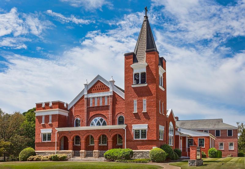 This 2026 List Reveals 16 Georgia Cities Where $1,200 A Month Covers Retirement - Decor Hint Greensboro