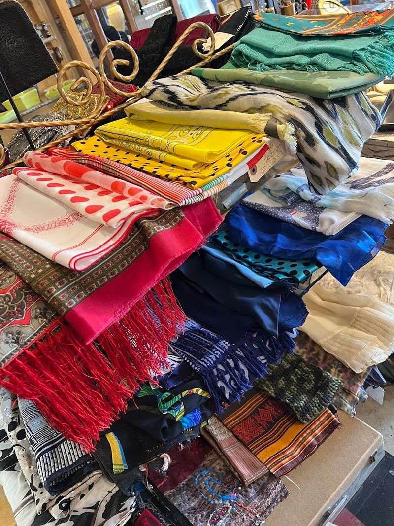 This Small Los Angeles, California Vintage Shop Has More Character Than Stores Twice Its Size - Decor Hint Items From Around The World Mixed Into The Collection