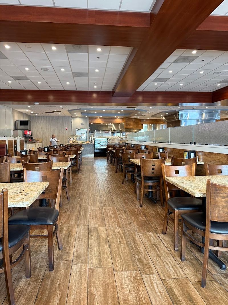 This California Seafood Buffet Is Worth The Drive For Crab This April - Decor Hint Best Times To Visit For The Freshest Seafood