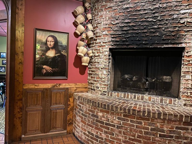 Famous House Salad And Unlimited Garlic Rolls