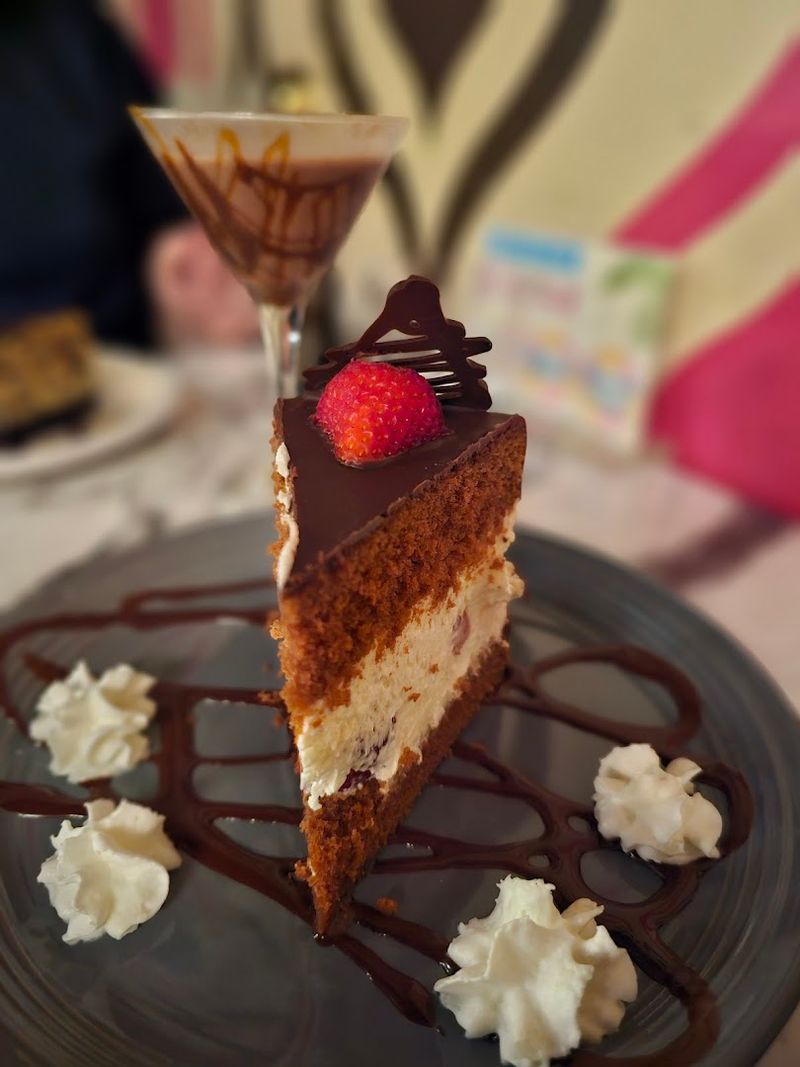 Decadent Cakes And Desserts That Steal The Show