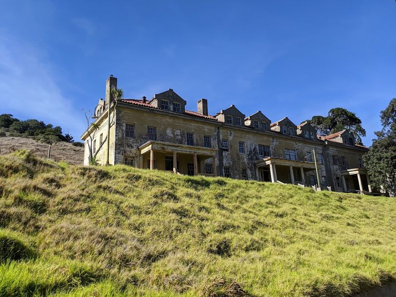 Tips For Avoiding Crowds And Finding Solitude