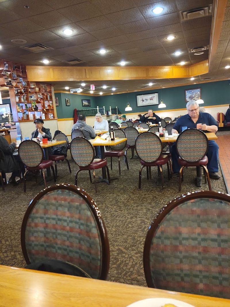 The Lunch Crowd Knows Something The Rest Of Us Are Still Learning