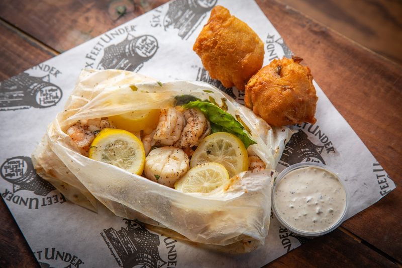 The Seafood Here Is Fresh And Crowd-Pleasing