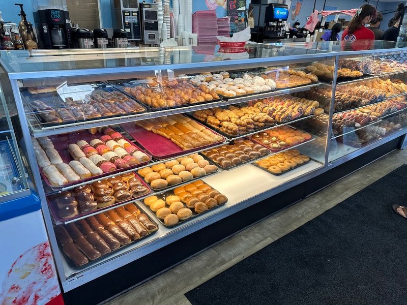 Missouri Is Hiding Some Seriously Good Dessert Spots And These Hole-In-The-Wall Shops Are Worth Every Mile - Decor Hint The Sweet Spot Cafe