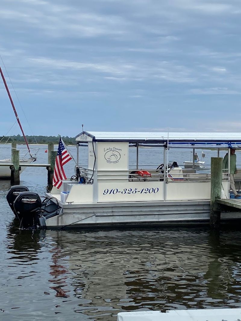 Lady Swan Boat Tours, Swansboro