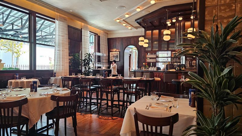 Hank's Low Country Seafood & Raw Bar, Columbus