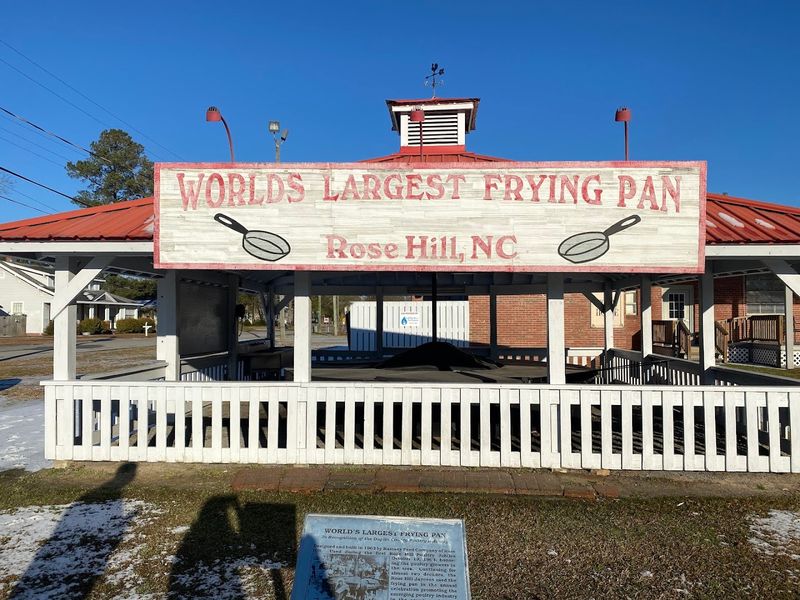 The Strange Side Of North Carolina That The Travel Guides Never Mention - Decor Hint World's Largest Frying Pan