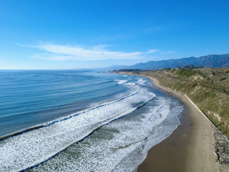 Rincon Beach Park And Surf Culture