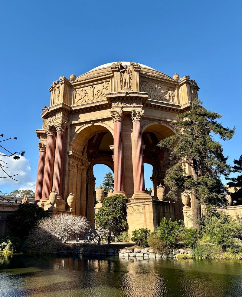 You Can Step Inside One Of California's Most Cinematic Escape Rooms Set Inside A Historic Palace - Decor Hint The Historic Palace Of Fine Arts Is The Actual Venue