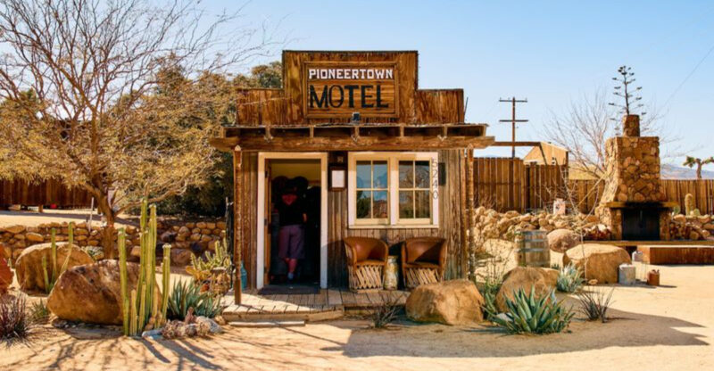 10 California Old-School Motels That Make Road Trips More Fun