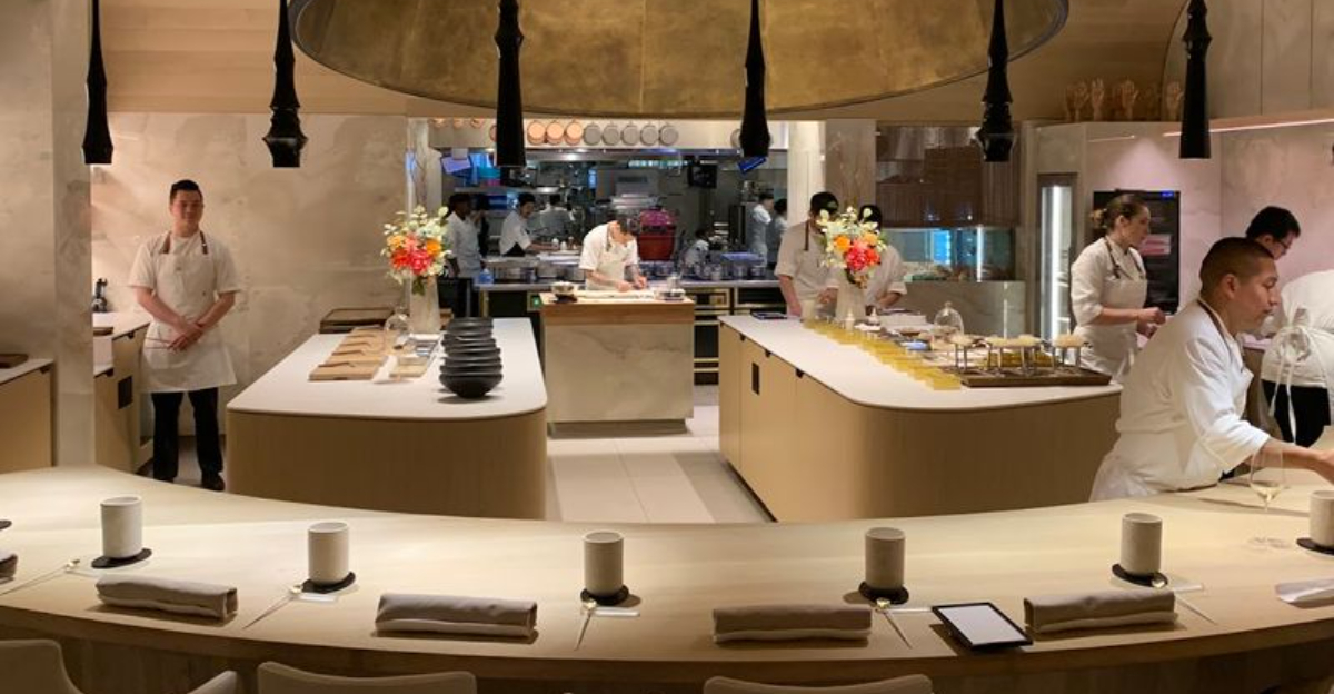 10 Extraordinary California Restaurants That Are A Must Have - Decor Hint