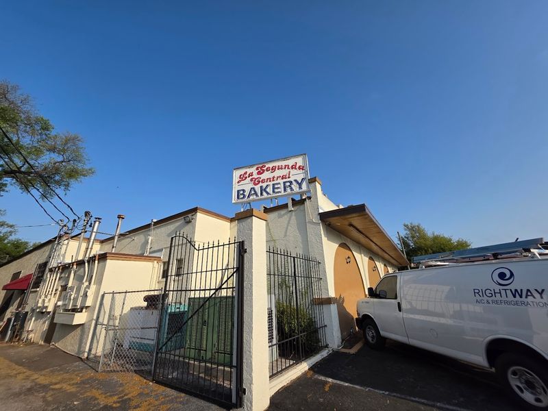 La Segunda Bakery And Cafe