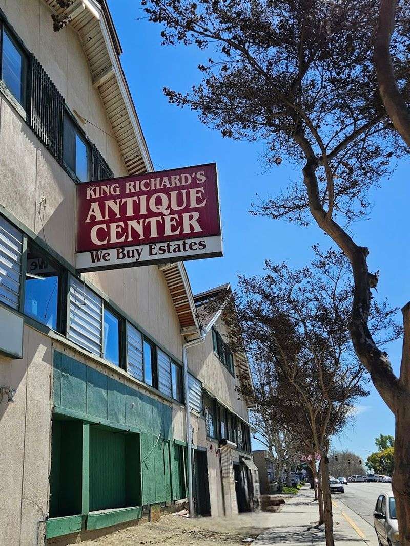 King Richard's Antique Center
