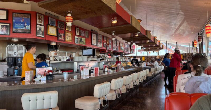 12 California Diners That Define The Golden State And Tradition