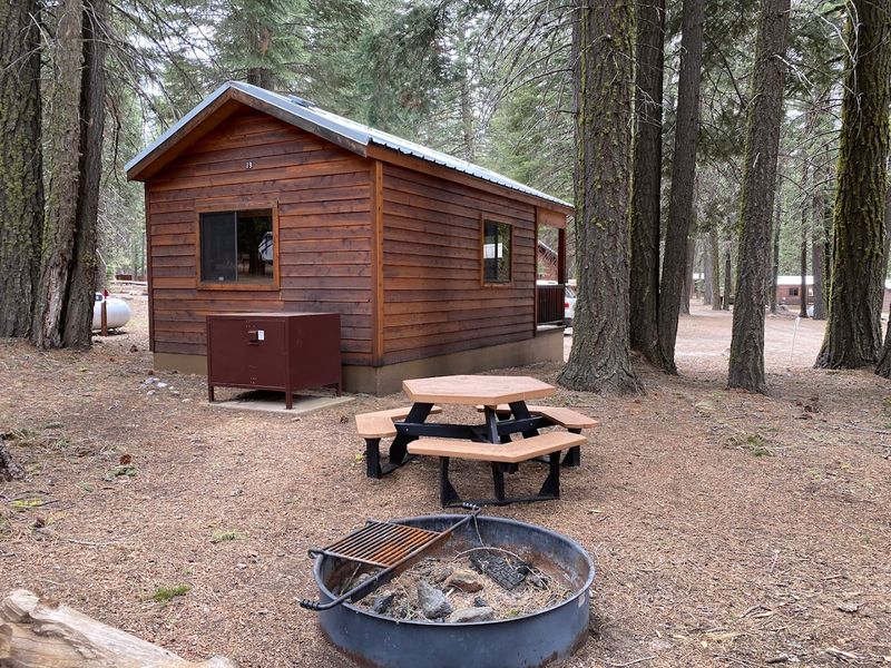 Manzanita Lake Campground