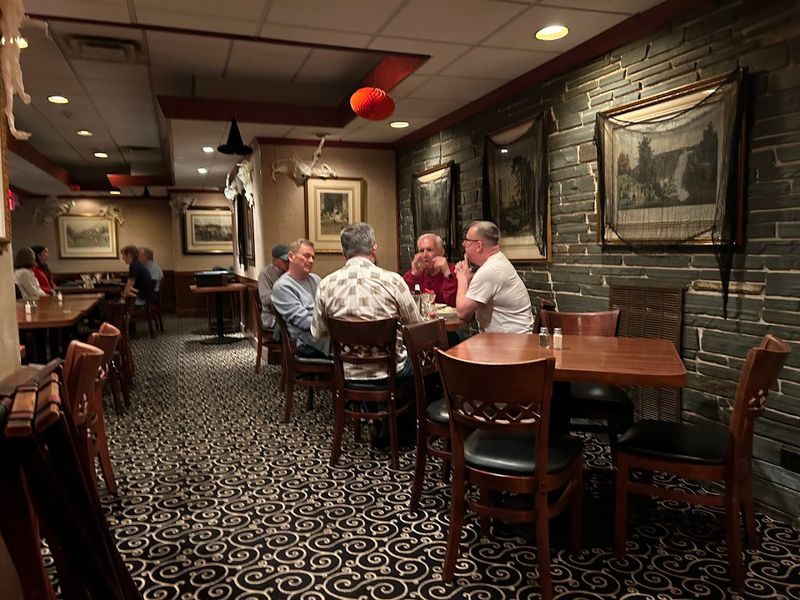 15 Must-Visit Georgia Diners With A Warm And Welcoming Feel - Decor Hint The Colonnade Restaurant