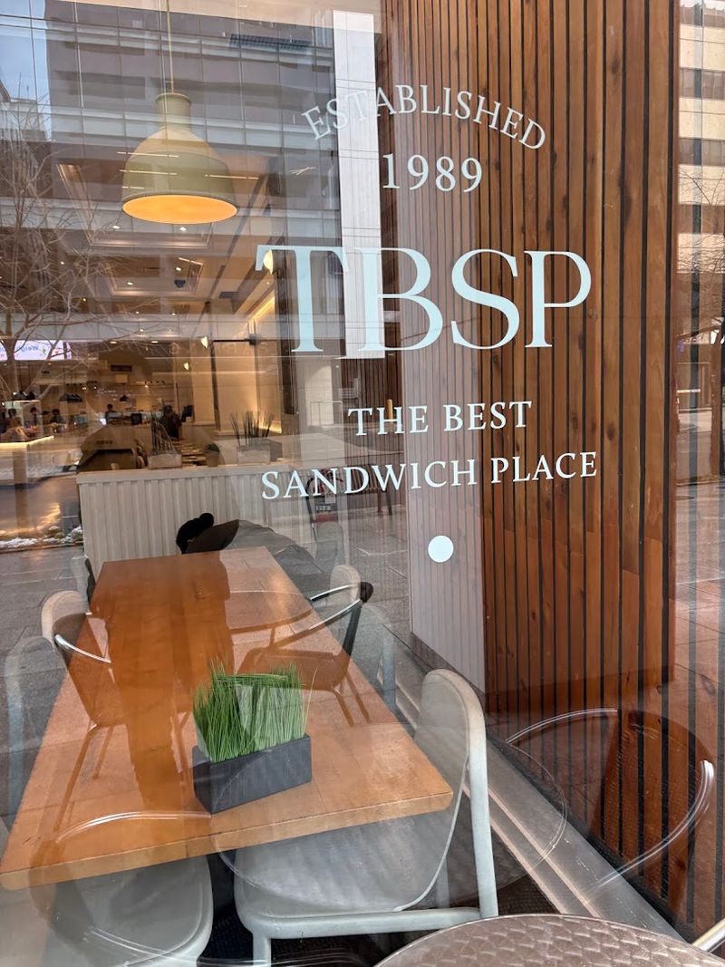 15 Oversized And Delicious Washington DC's Best Pork Sandwich Spots Loved By Locals - Decor Hint The Best Sandwich Place