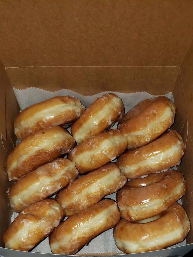 2026 Is The Year To Try These Melt-In-Your-Mouth Glazed Donuts In Georgia - Decor Hint Fresh, Homemade Donuts Made Daily