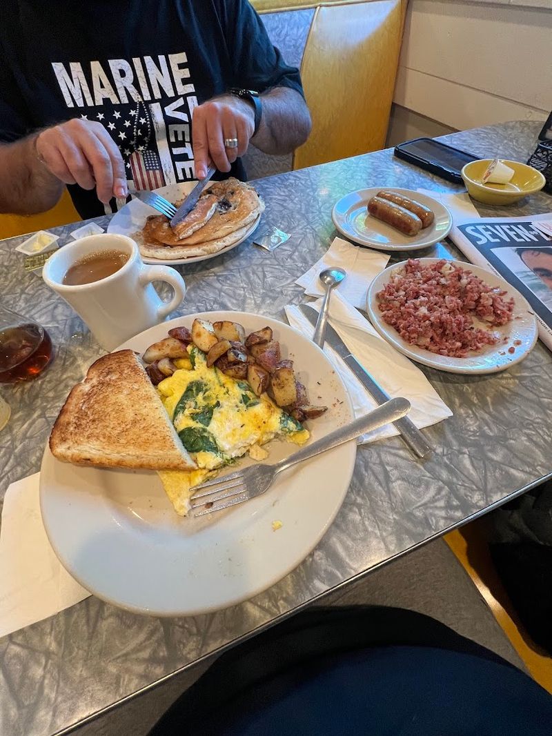 Henry's Diner