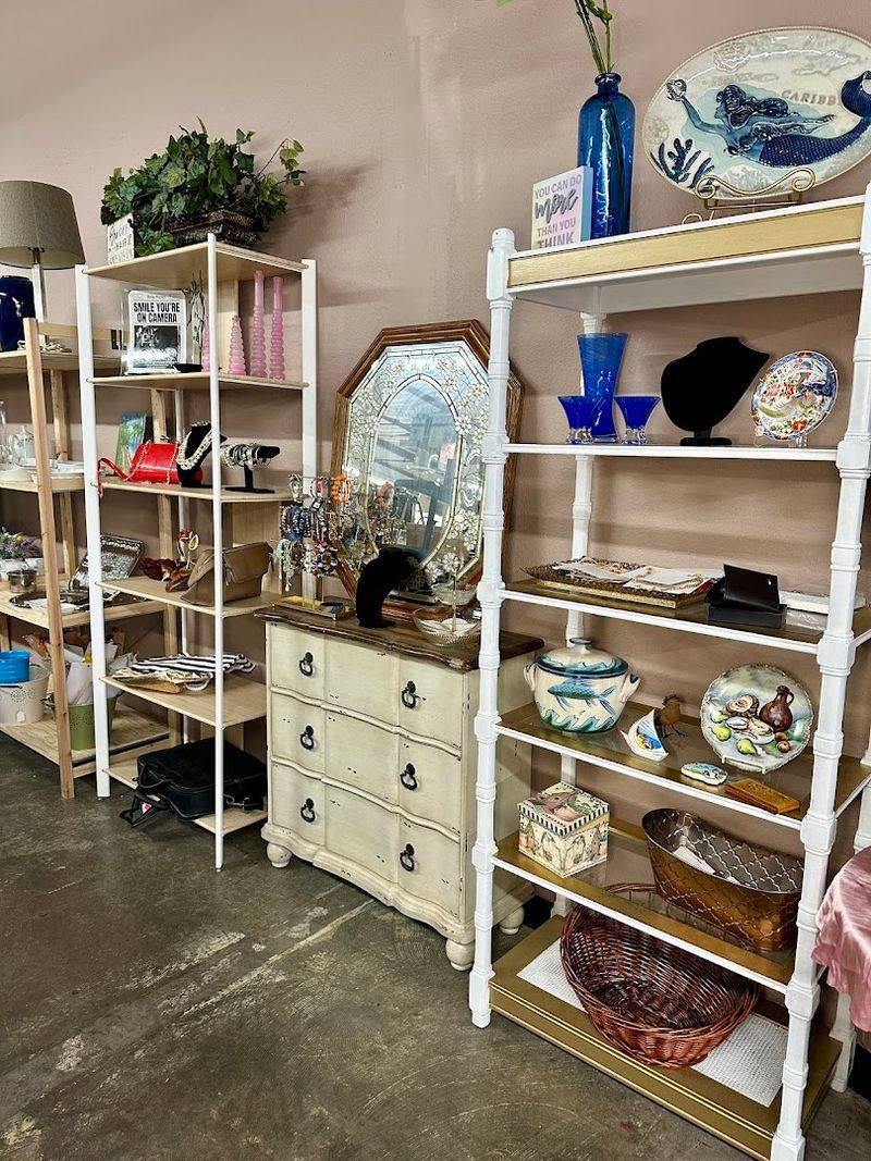 7 Great Arizona Thrift Stores Where $25 Goes A Long Way - Decor Hint Treasure Box Thrift, Tempe