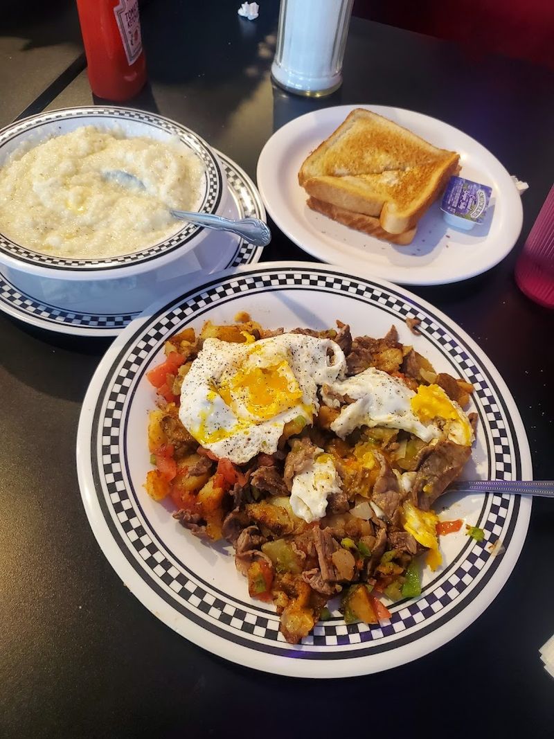 Relive The 1950s With Every Bite