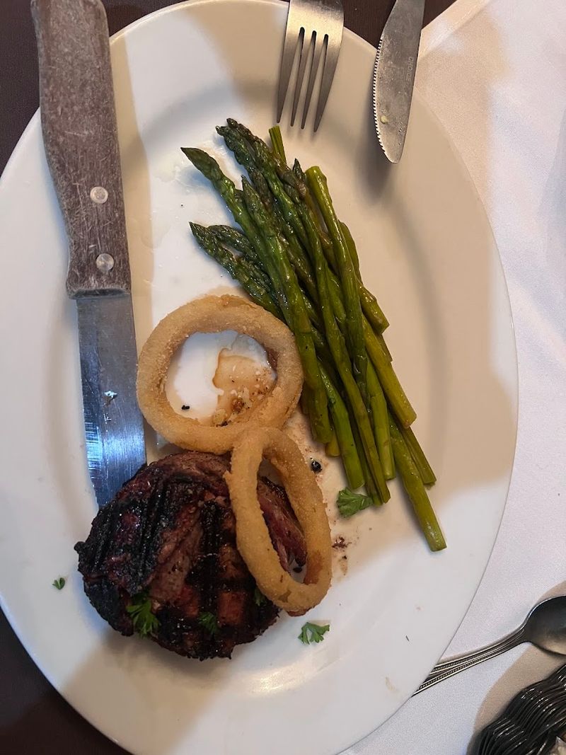 These Juicy Prime Rib Cuts In Georgia Keep People Coming Back - Decor Hint Consistent Quality Across Every Visit