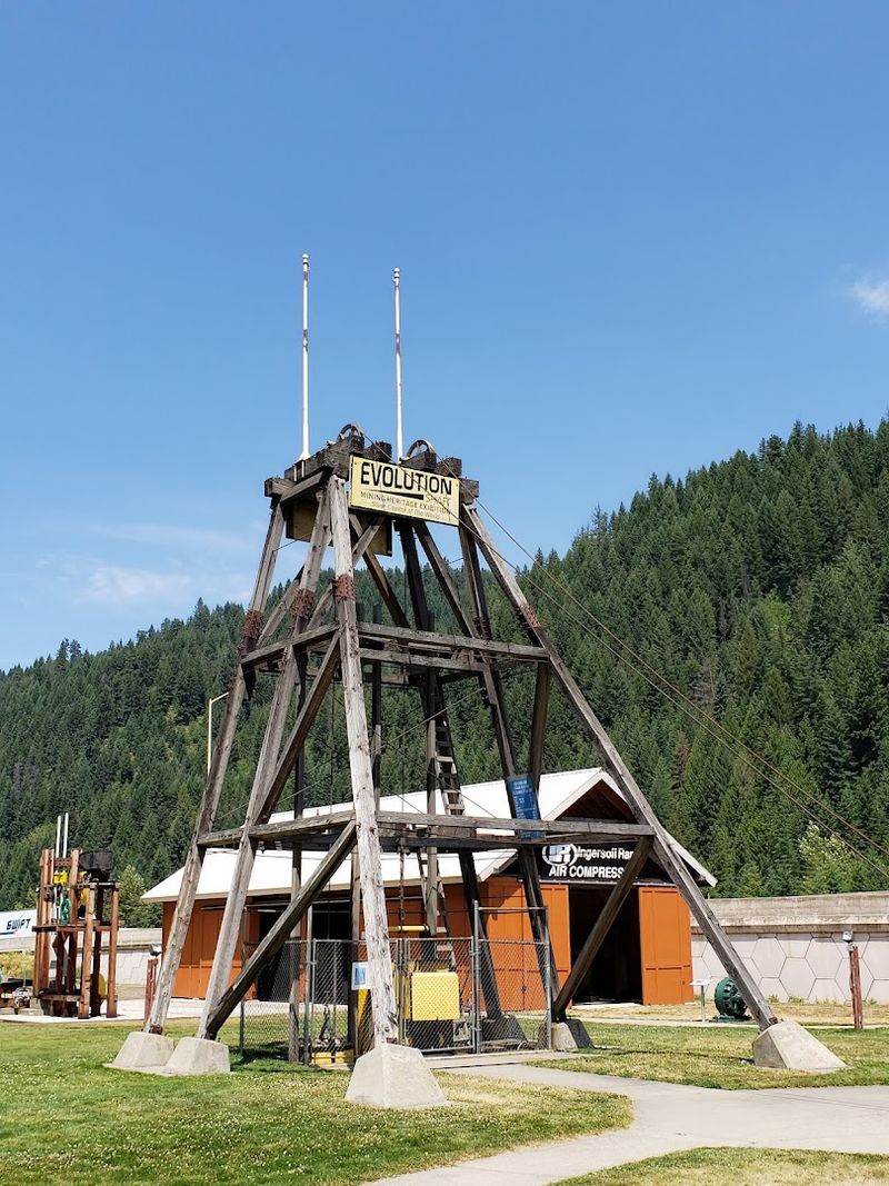 This Idaho Mountain Town Is So Affordable, Retirees Are Quietly Moving In - Decor Hint The Silver Valley Mining Legacy Worth Knowing