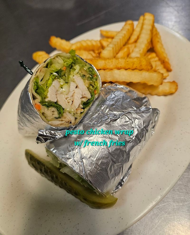 Rich, Peppery Gravy Poured Generously