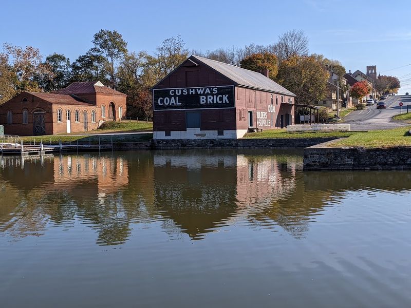 Inside The Canal Visitor Center
