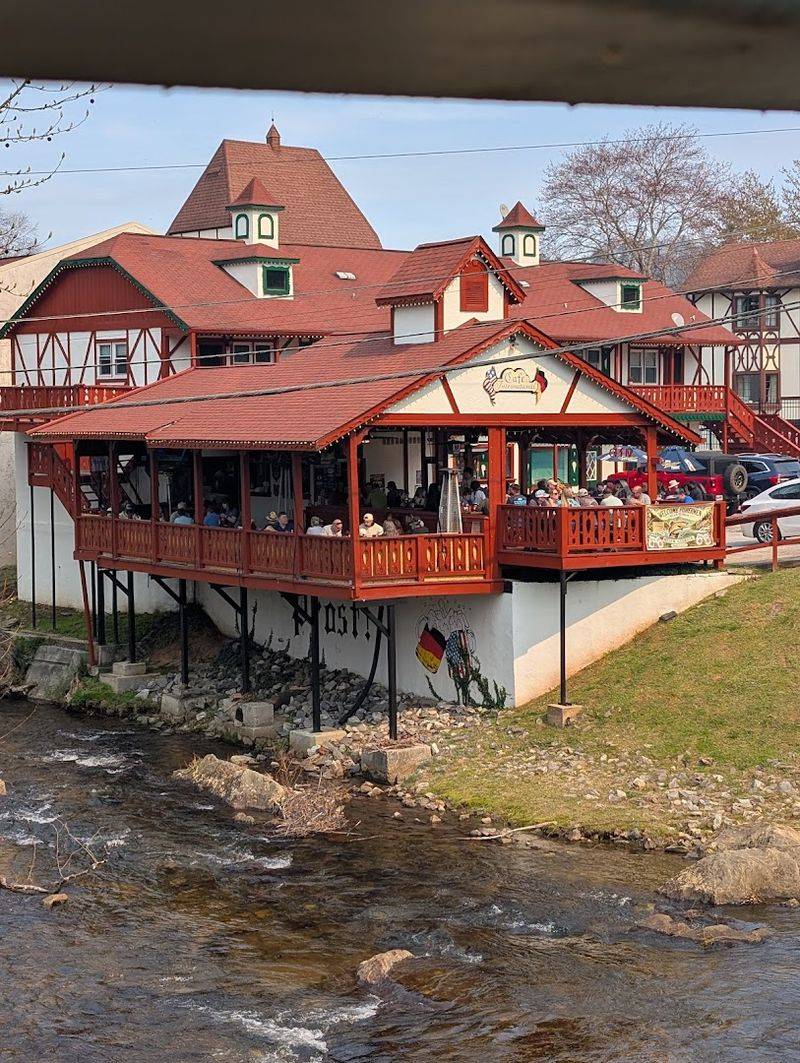 A Central Helen Location That Makes Everything Easy