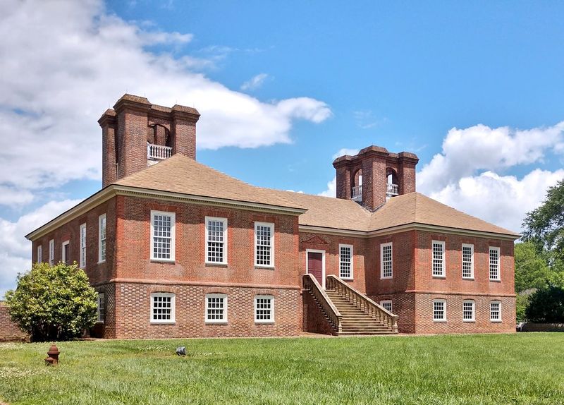 Traces Of The Early Republic