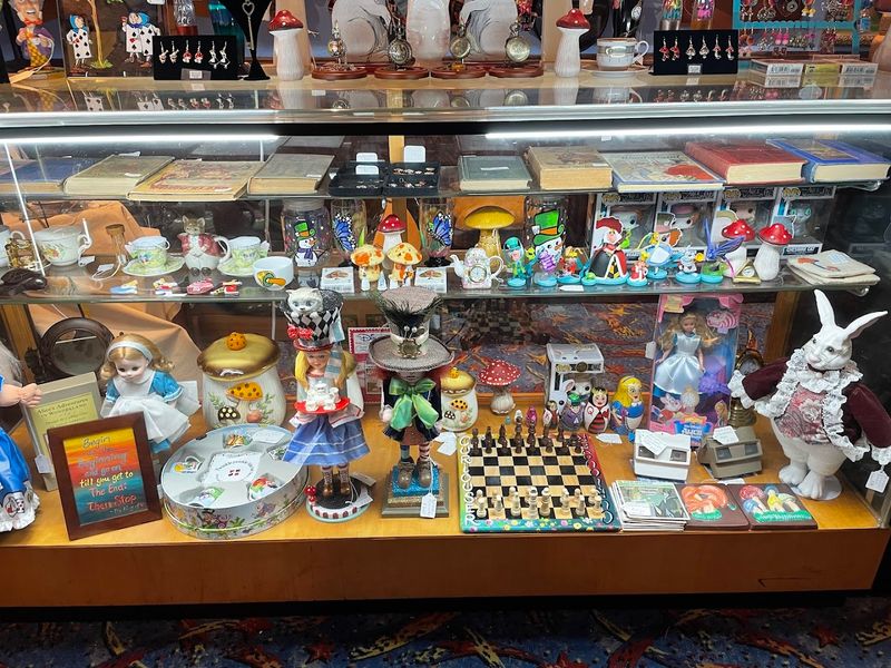 Local Art Including Jewelry and Themed Souvenirs