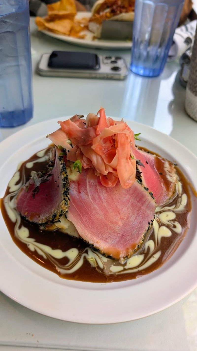 This Georgia Coastal Café Is A Must-Visit For Fish And Chips Fans - Decor Hint Glowing Reviews That Reflect a Real and Lasting Reputation