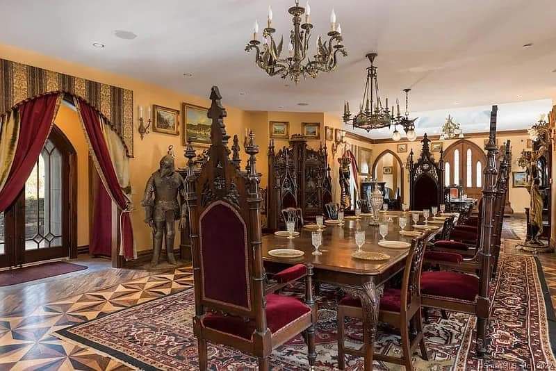 Wander Through The Castle's Picturesque Architecture