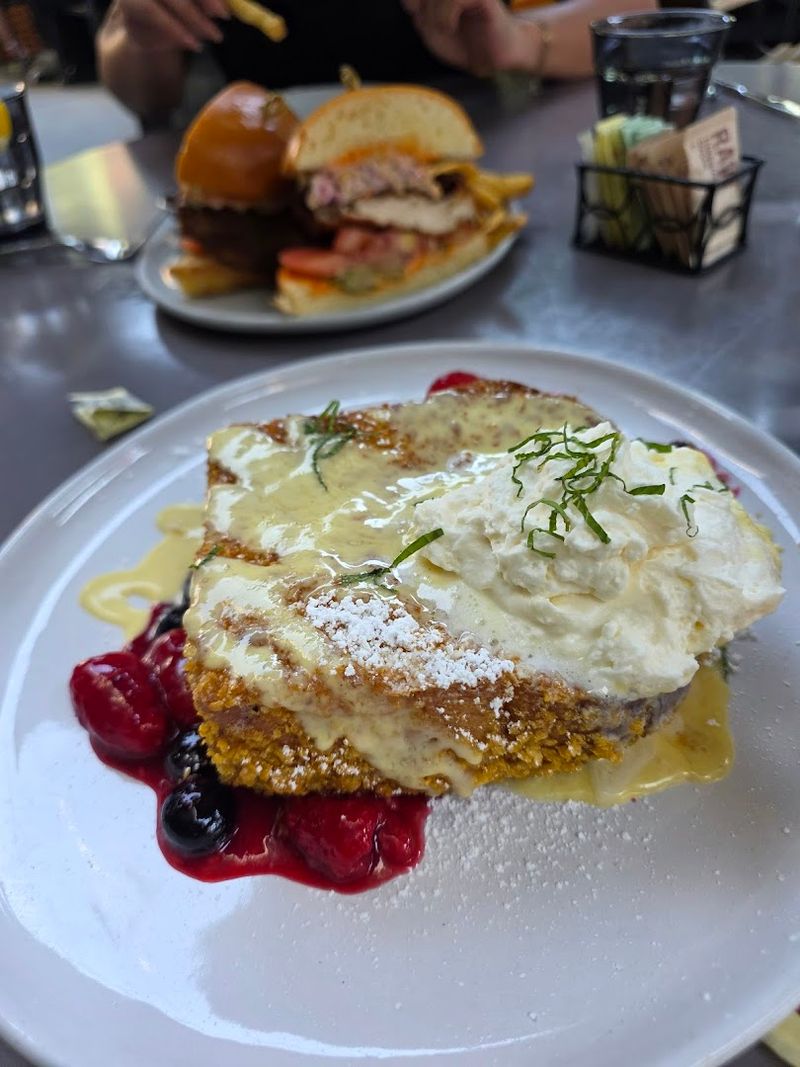 Signature Dishes Worth Knowing Before You Go